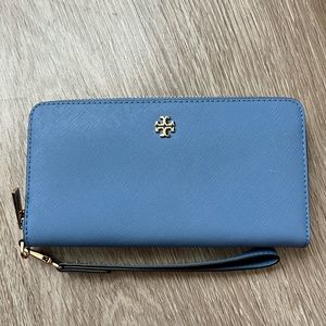 Blue Tory Burch wristlet wallet